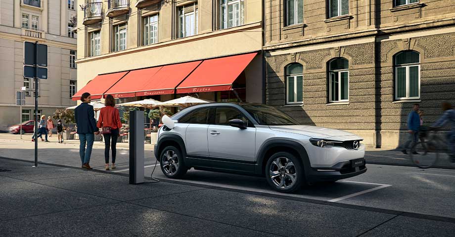 Un véhicule 100 % électrique à visage humain !