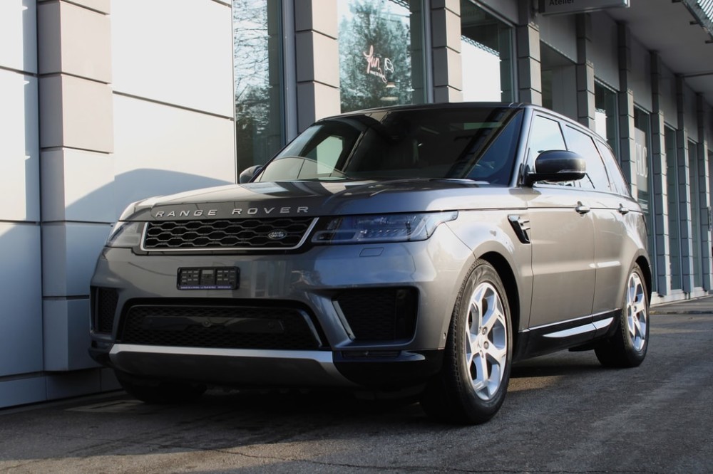 LAND ROVER RANGE ROVER SPORT 3.0 SDV6 HSE Automatic