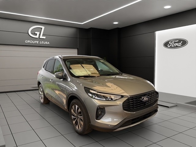 FORD KUGA 2.5 FHEV Titanium FWD