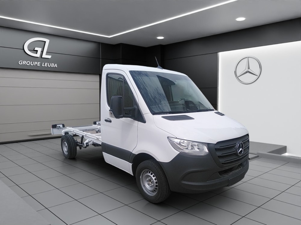 MERCEDES-BENZ Sprinter 317 CDI PRO CH 3665mm S