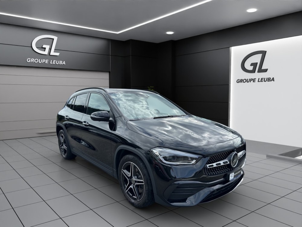 MERCEDES-BENZ GLA 250 AMG Line 4Matic