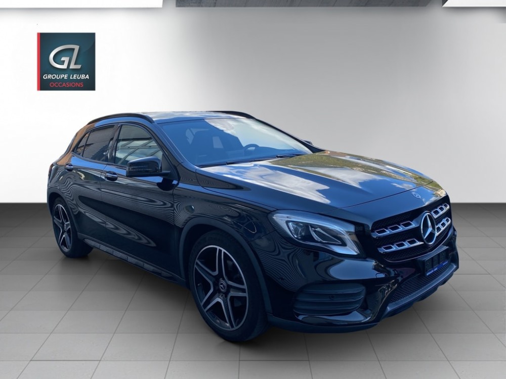 MERCEDES-BENZ GLA 200 d AMG Line 4Matic