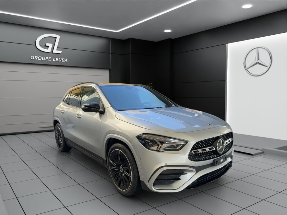 MERCEDES-BENZ GLA 220 4Matic 8G-DCT