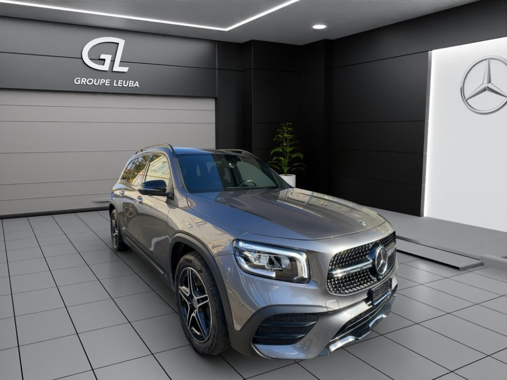 MERCEDES-BENZ GLB 250 AMG Line 4 MATIC 8G-Tronic