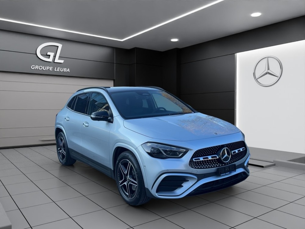 MERCEDES-BENZ GLA 220 4Matic 8G-DCT