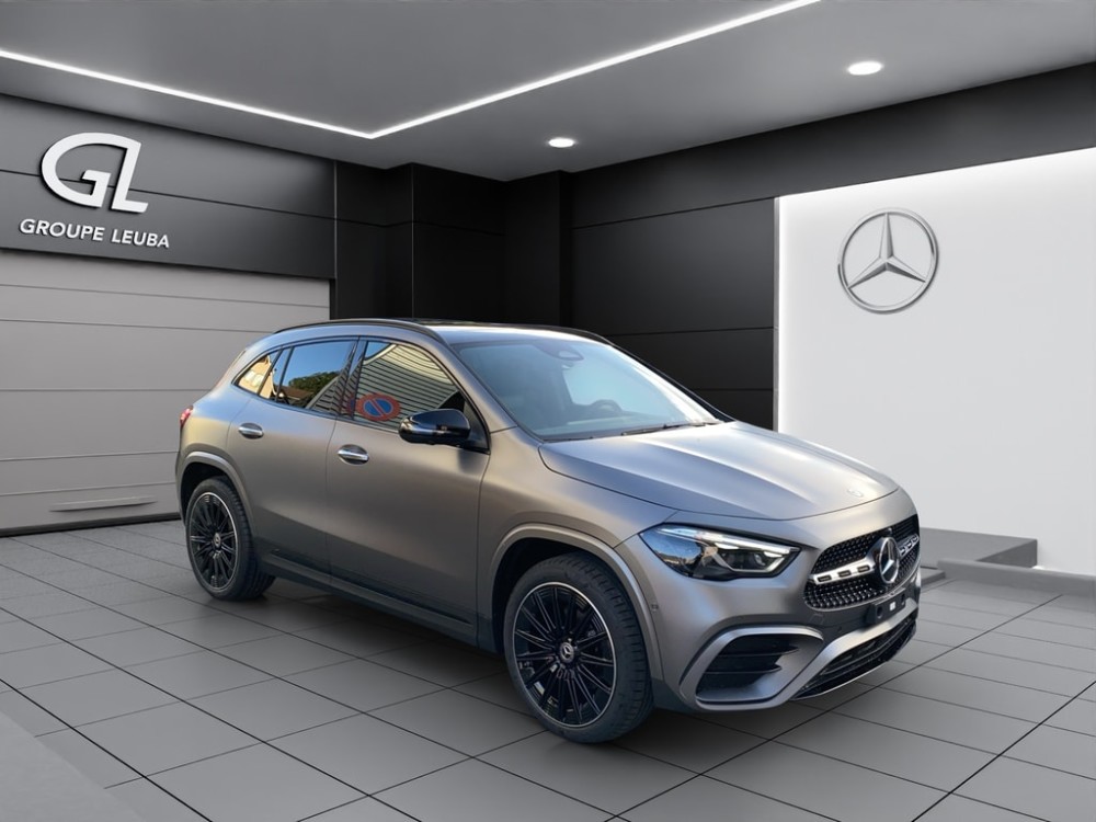 MERCEDES-BENZ GLA 220 4Matic 8G-DCT