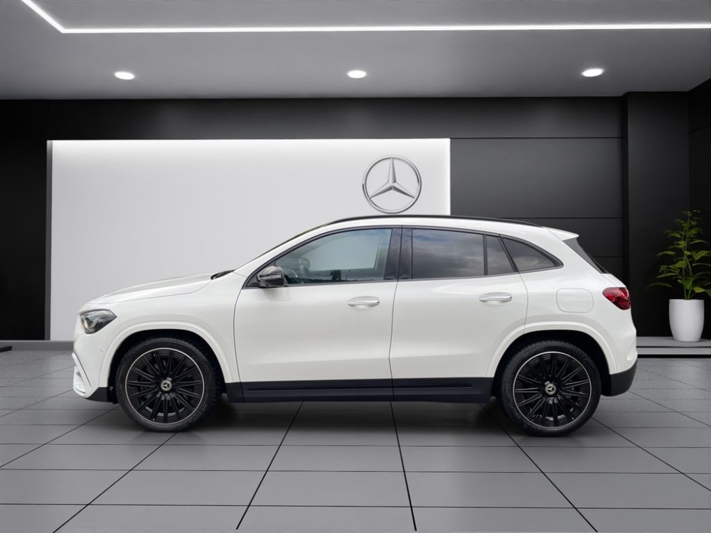 MERCEDES-BENZ GLA 220 4Matic 8G-DCT