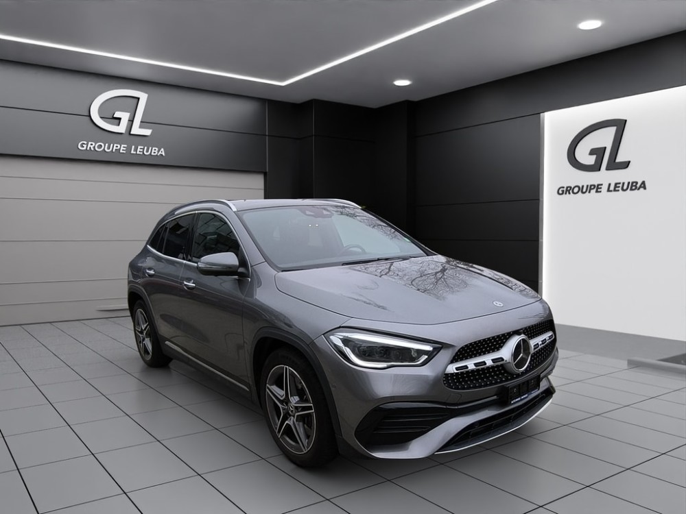 MERCEDES-BENZ GLA 250 AMG Line 4Matic