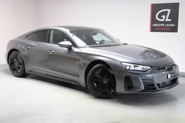 AUDI e-tron GT quattro
