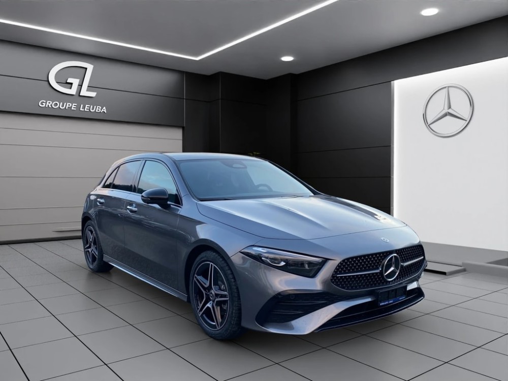 MERCEDES-BENZ A 200 Night Star 7G-DCT