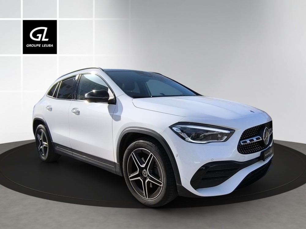 MERCEDES-BENZ GLA 220 d AMG Line 4Matic