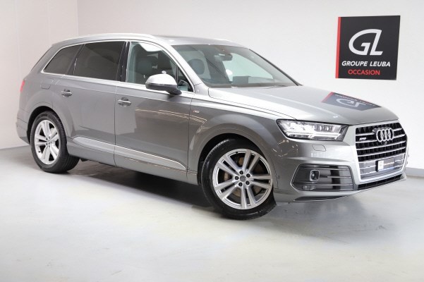 AUDI Q7 3.0 TDI quattro