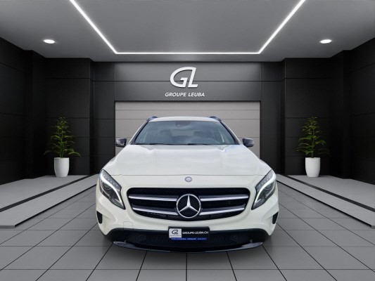 MERCEDES-BENZ GLA 250