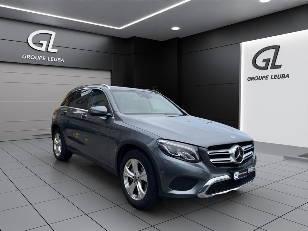 MERCEDES-BENZ GLC 300 4Matic Exclusive 9G-Tronic