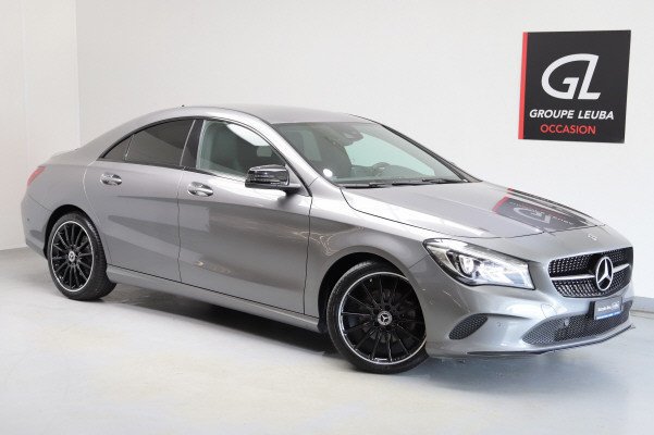 MERCEDES-BENZ CLA 200 Night Star