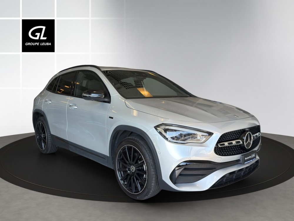 MERCEDES-BENZ GLA 250 e AMG Line 8G-DCT