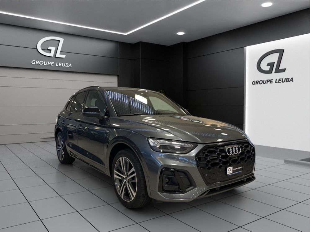 AUDI Q5 55 TFSI e S line qu