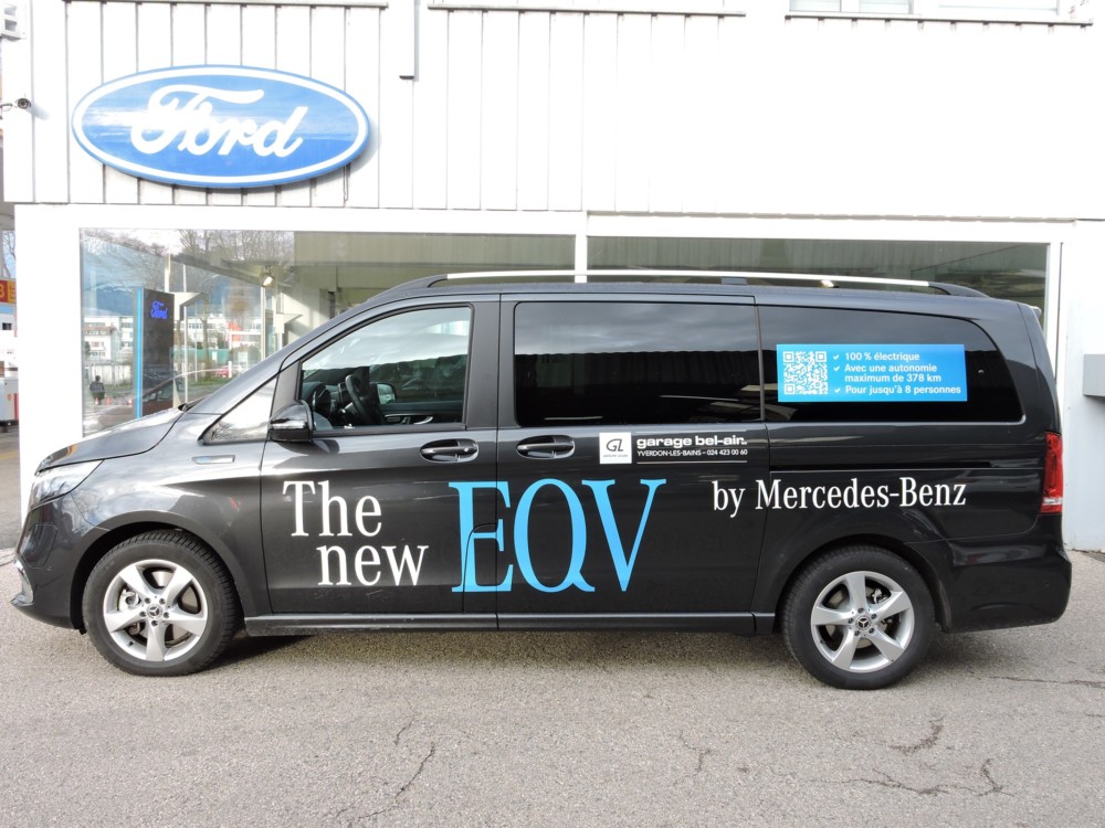 MERCEDES-BENZ EQV 300
