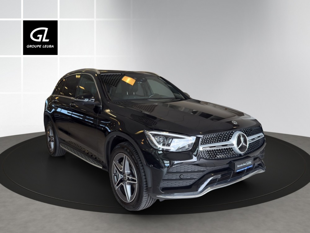 MERCEDES-BENZ GLC 300 de AMG Line 4M A