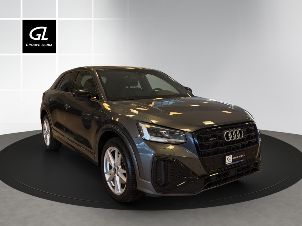 AUDI Q2 40 TFSI S line Attr qu