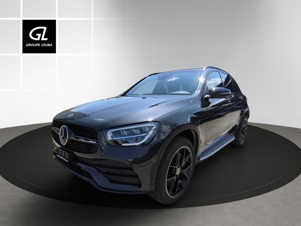 MERCEDES-BENZ GLC 300 e AMG Line 4Matic