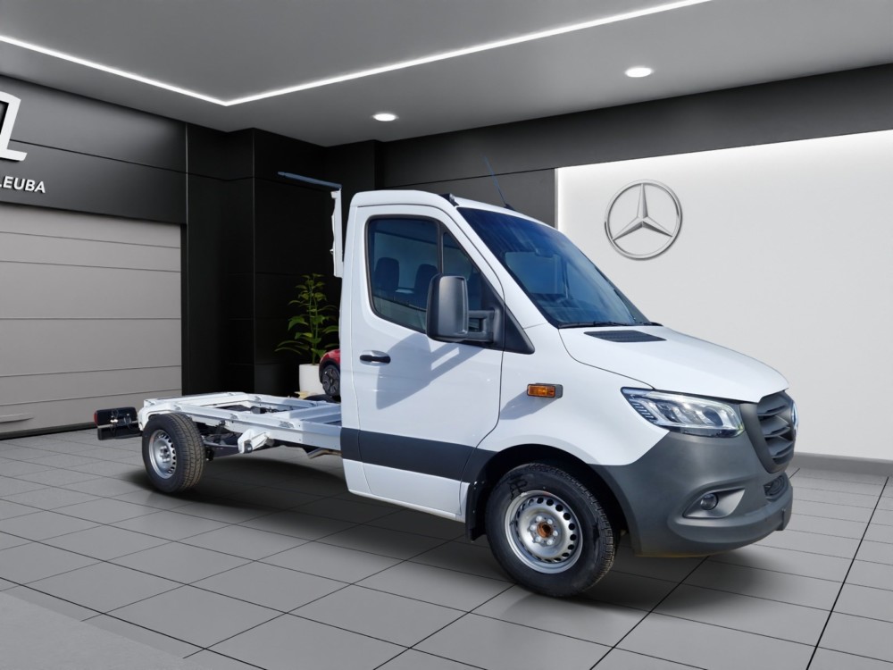 MERCEDES-BENZ Sprinter 319 CDI Standard 9G-TRONIC