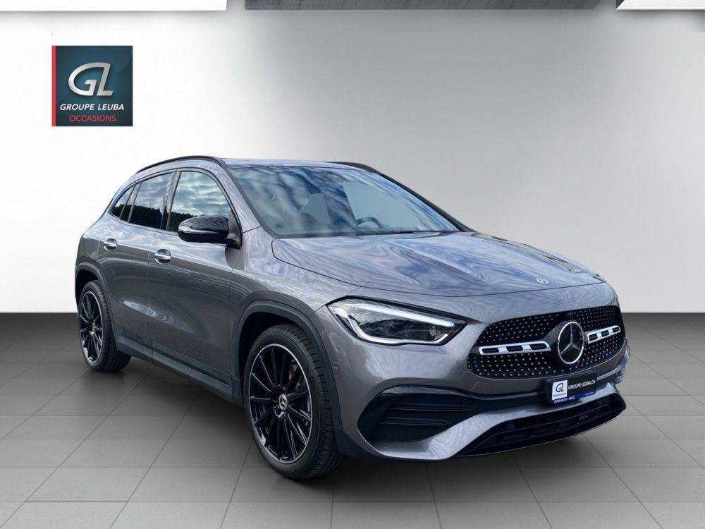 MERCEDES-BENZ GLA 220 d AMG Line 4Matic