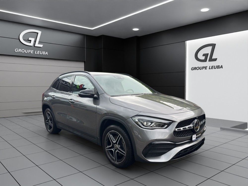 MERCEDES-BENZ GLA 250 e AMG Line 8G-DCT