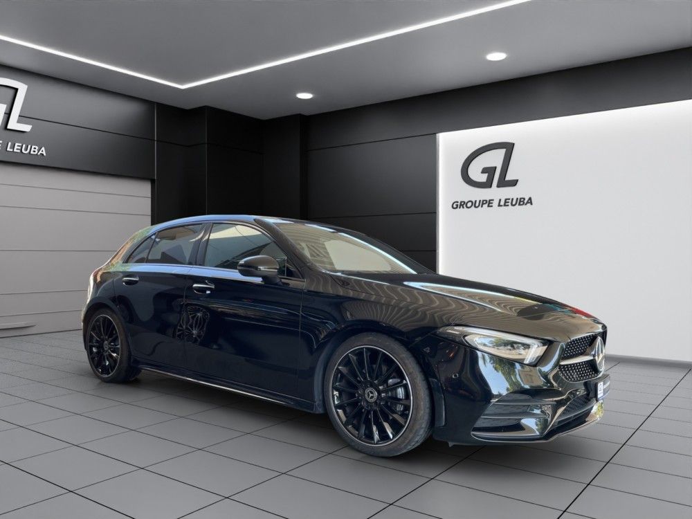 MERCEDES-BENZ A 200 AMG Line 7G-DCT