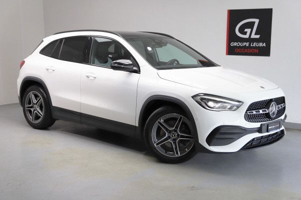 MERCEDES-BENZ GLA 220 d AMG Line 4Matic
