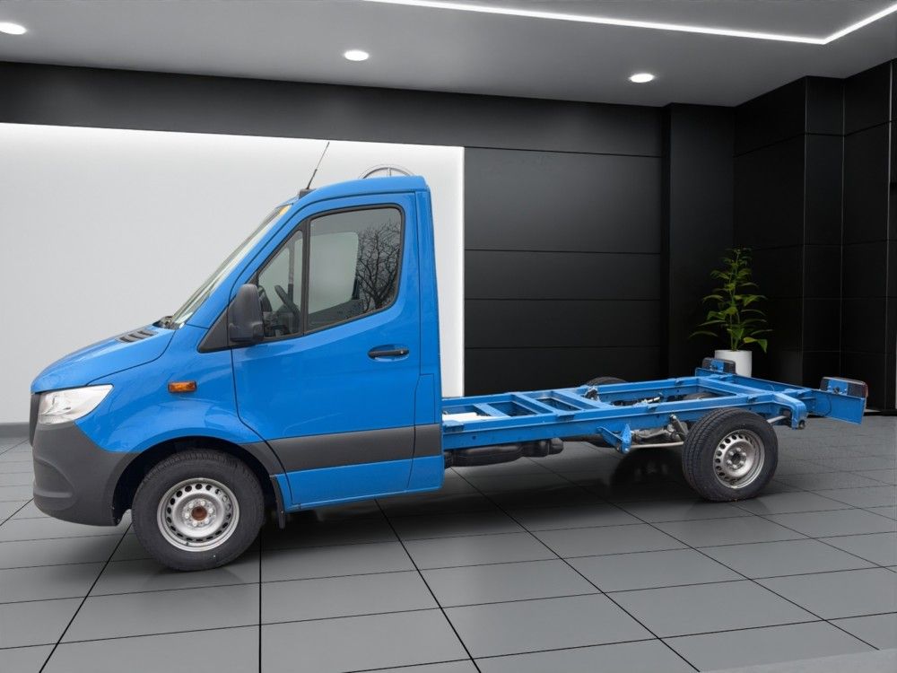 MERCEDES-BENZ Sprinter 319 CDI Standard 9G-TRONIC