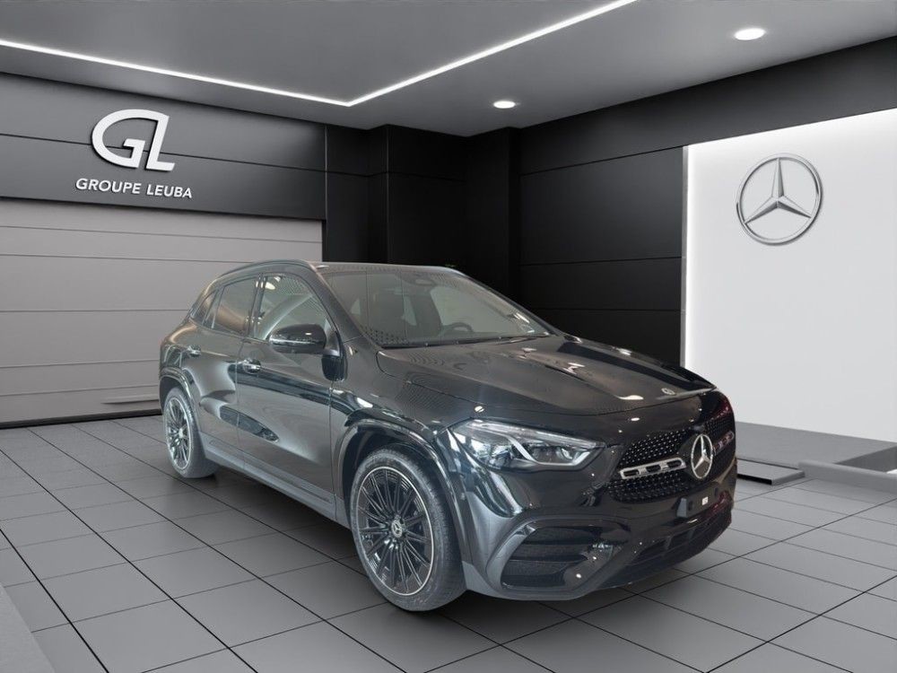 MERCEDES-BENZ GLA 220 4Matic 8G-DCT