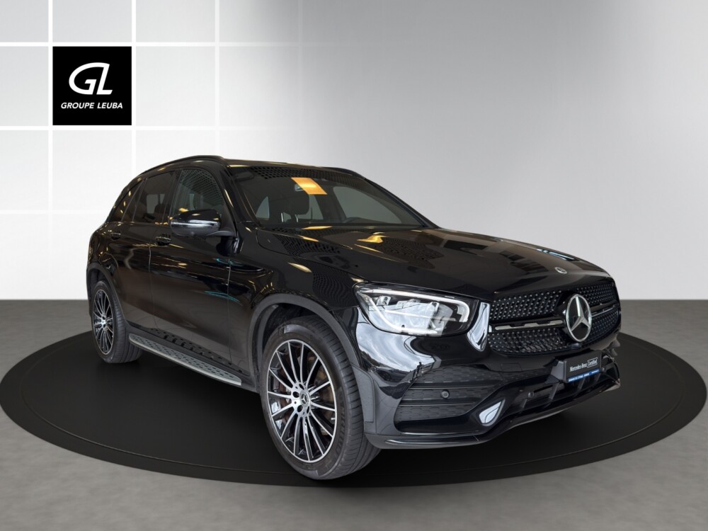 MERCEDES-BENZ GLC 200 AMG Line 4Matic