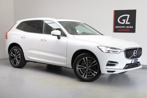 VOLVO XC60 T8 eAWD Momentum