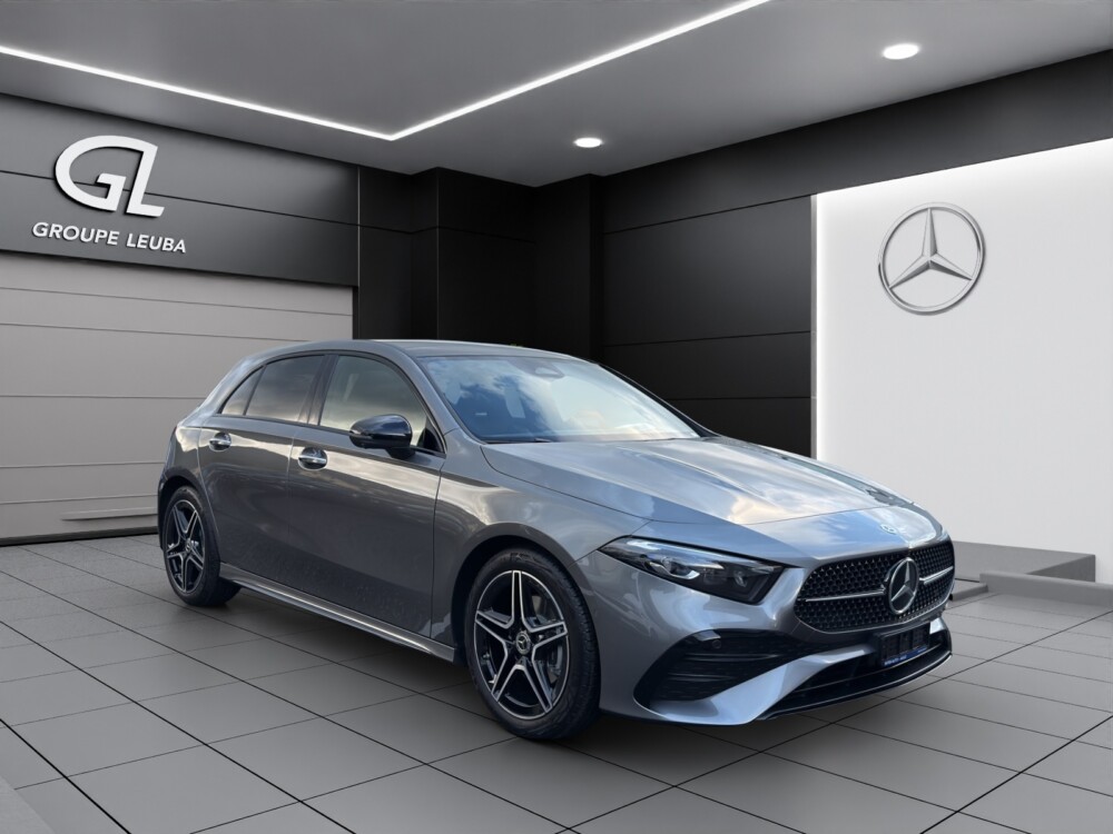 MERCEDES-BENZ A 200 Night Star 7G-DCT