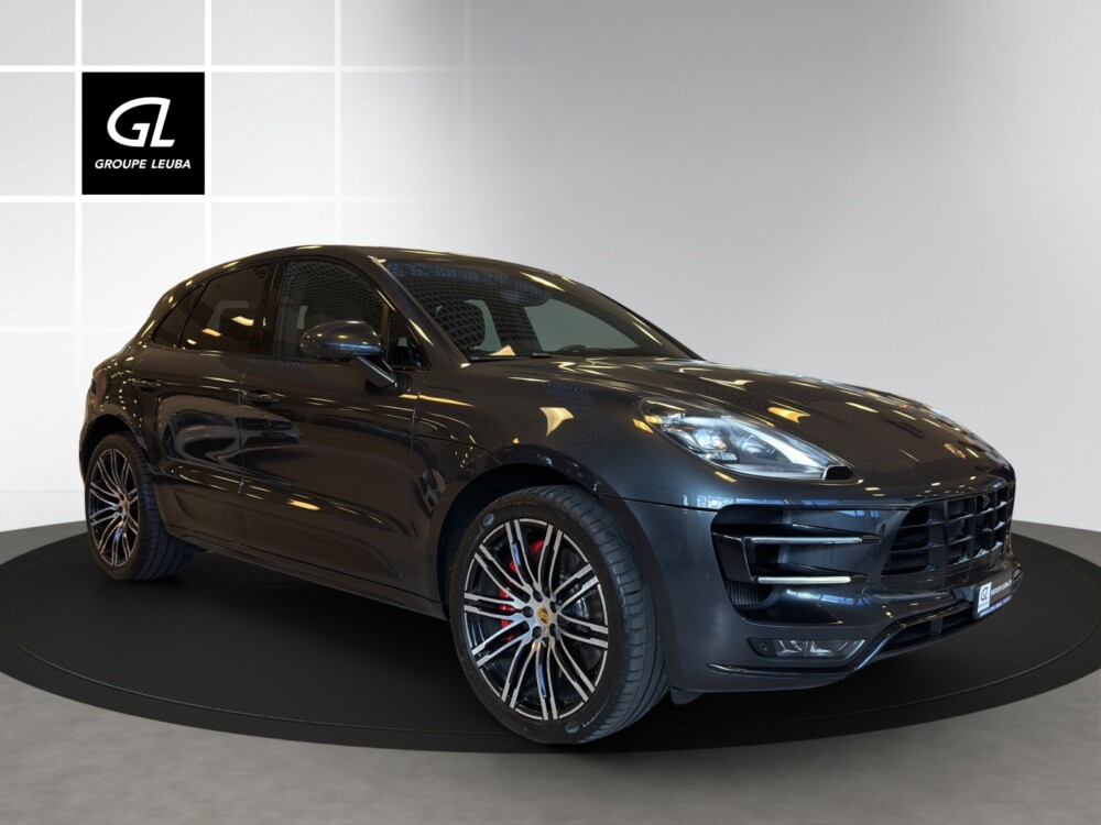 PORSCHE MACAN Turbo Performance
