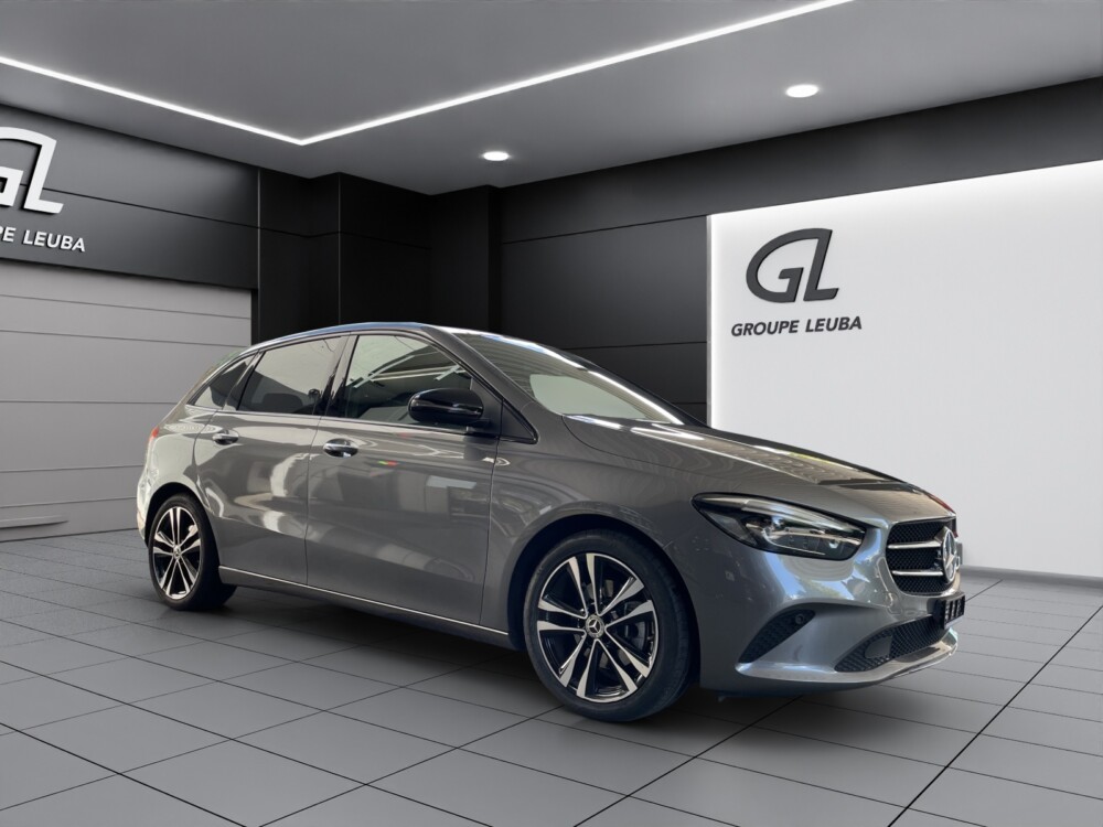 MERCEDES-BENZ B 200 Night Star 7G-DCT