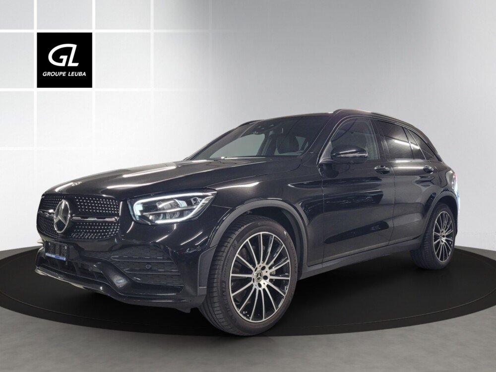 MERCEDES-BENZ GLC 300 AMG Line 4Matic 9G-Tronic