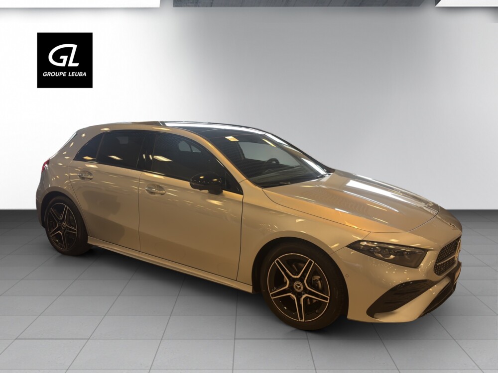 MERCEDES-BENZ A 200 Night Star 7G-DCT