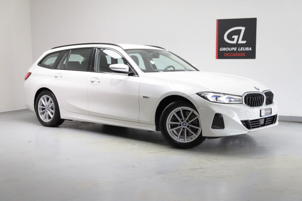 BMW 330 e xDrive Steptronic