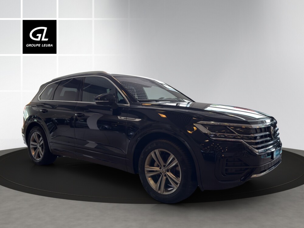 VW TOUAREG 3.0 TDI R Line