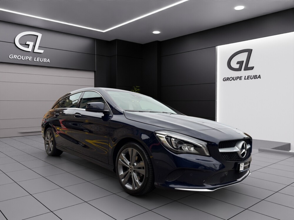 MERCEDES-BENZ CLA 220 Urban 4Matic