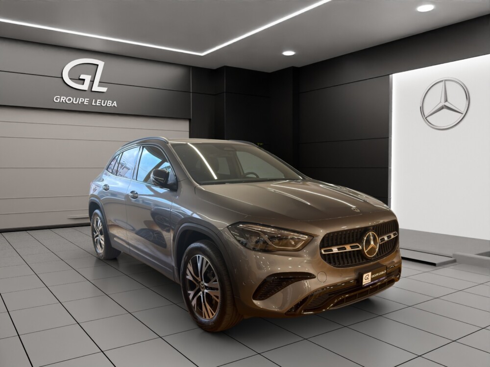 MERCEDES-BENZ GLA 250 4Matic 8G-DCT Swiss Star