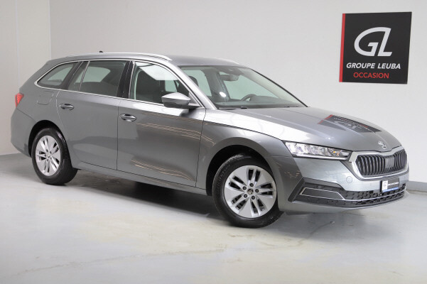 SKODA OCTAVIA Combi 1.5 TSI mHEV DSG Ambition