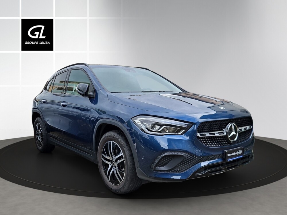MERCEDES-BENZ GLA 250 4Matic Progressive 8G-DCT