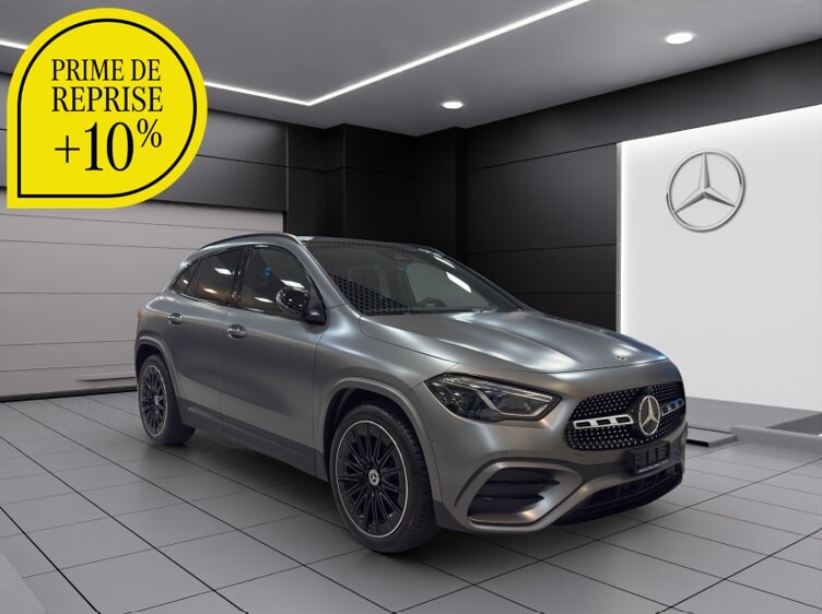 MERCEDES-BENZ GLA 220 4Matic 8G-DCT