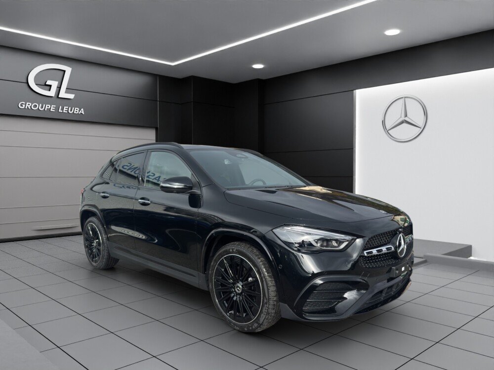 MERCEDES-BENZ GLA 220 4Matic 8G-DCT