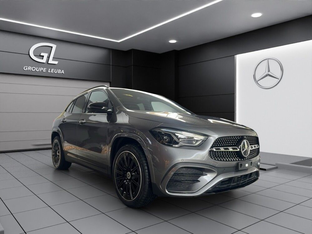 MERCEDES-BENZ GLA 250 4Matic 8G-DCT Swiss Star