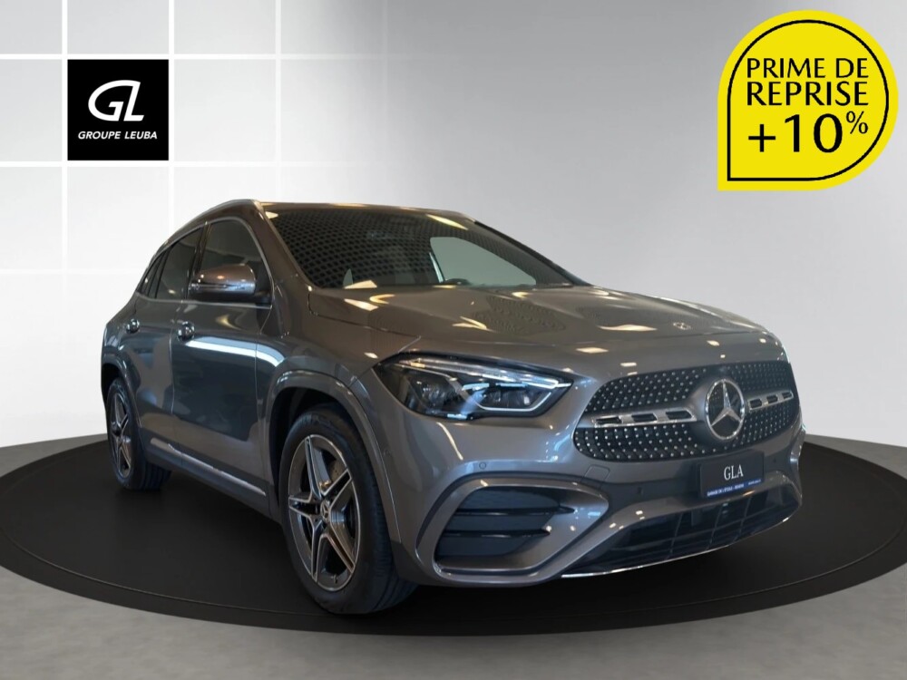MERCEDES-BENZ GLA 220 4Matic 8G-DCT