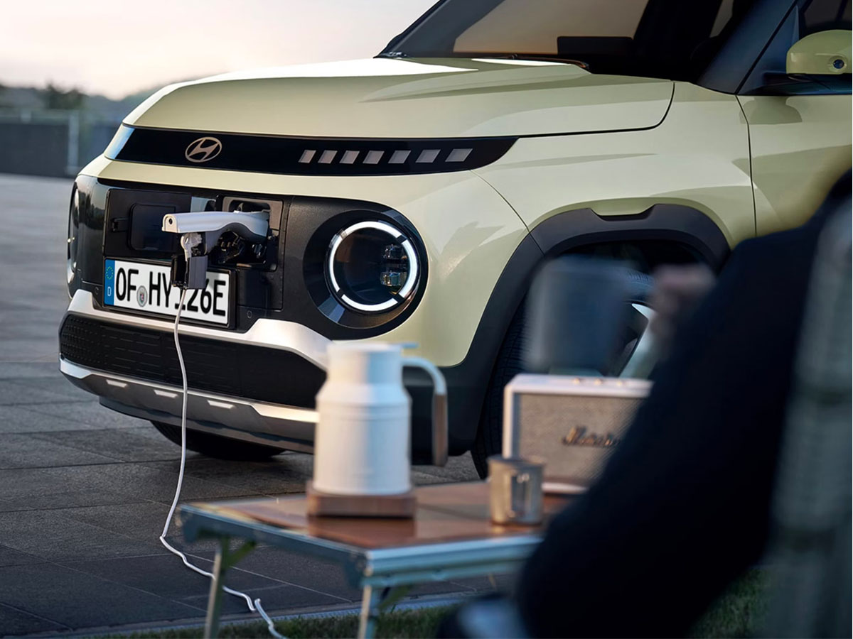 INSTER en train de charger